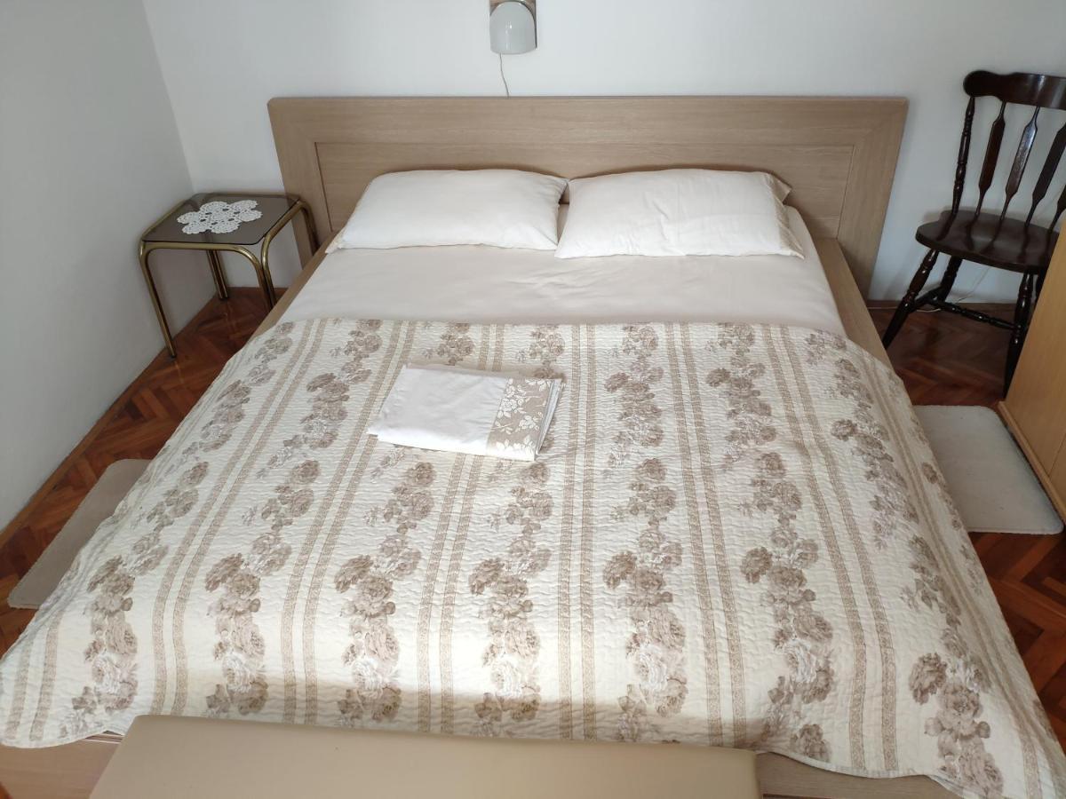 Hotel Rab-Centar à Rab Town Extérieur photo