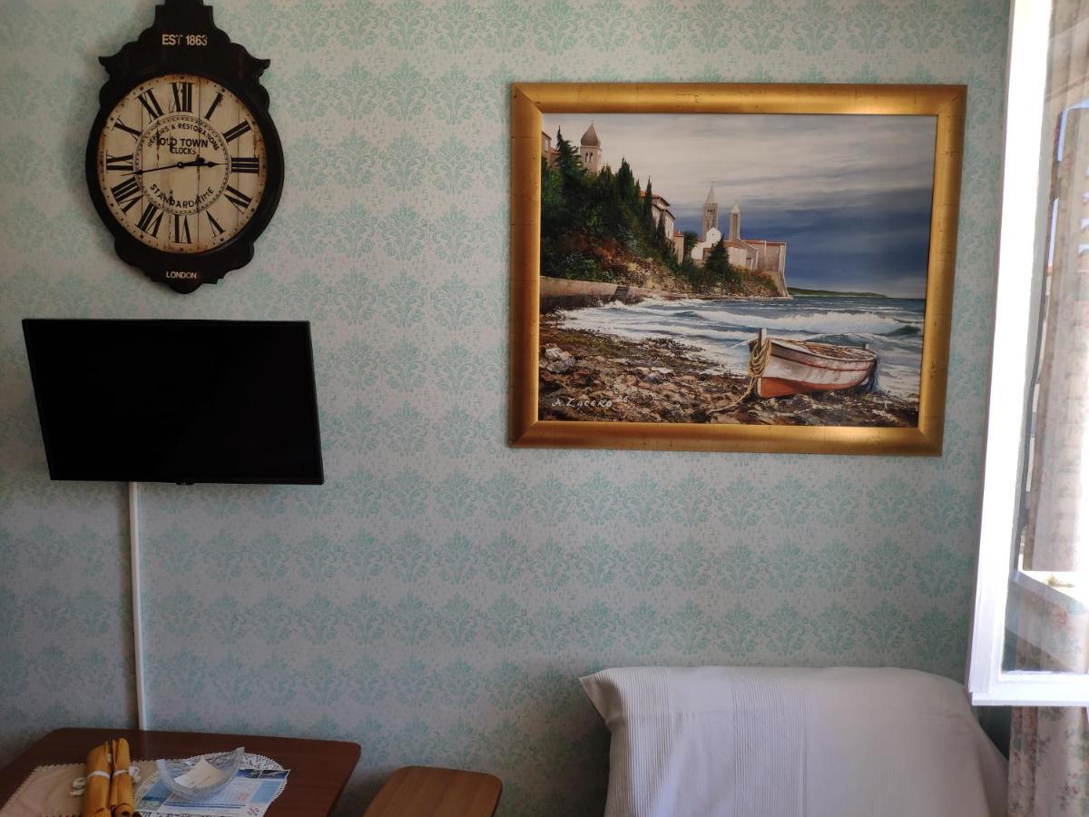 Hotel Rab-Centar à Rab Town Extérieur photo