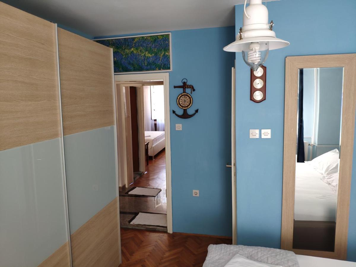 Hotel Rab-Centar à Rab Town Extérieur photo