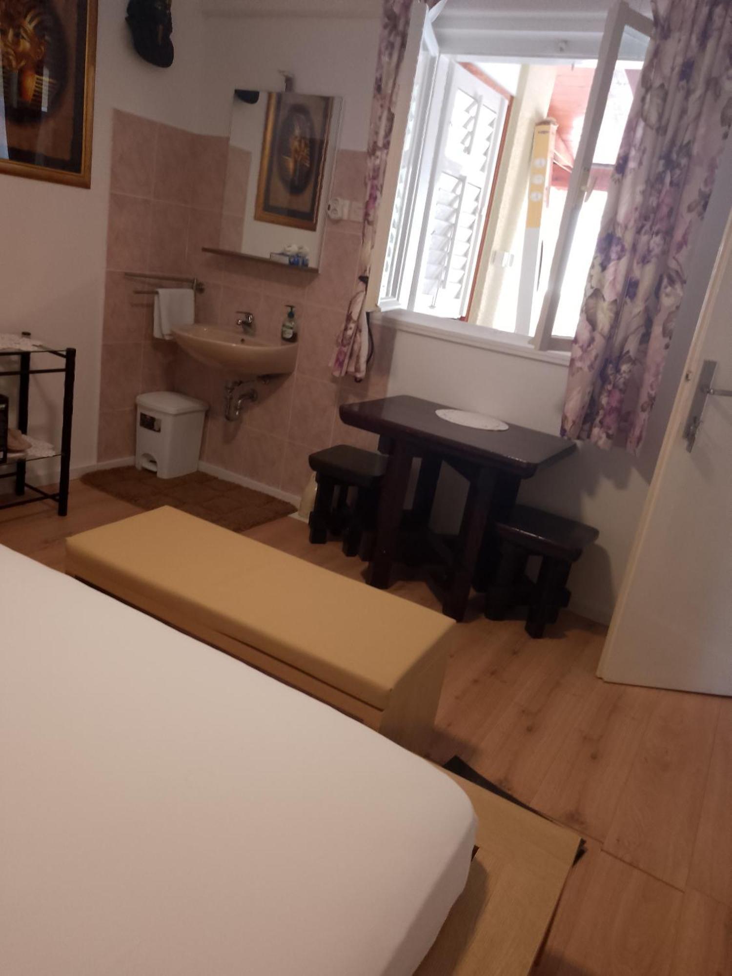 Hotel Rab-Centar à Rab Town Extérieur photo
